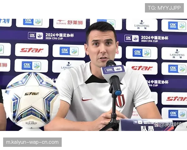 后腰屏障缺失成蓉城命门 周定洋离队影响持续显现